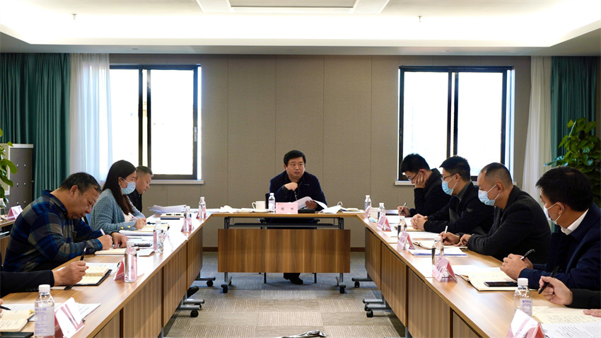 尊龙凯时集团召开加快推进规范董事会建设、经理层成员任期制和契约化管理等专项改革工作督促会