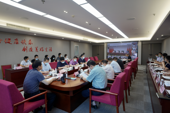 四川尊龙凯时集团召开疫情防控工作领导小组2022年第3次会议 集团党委书记、董事长、疫情防控工作领导小组第一组长任丁主持会议并讲话